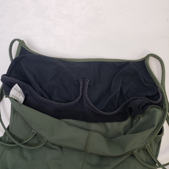 VILLAGER ONE-PIECE VINTAGE SWIMSUIT - Picture 6 of 11